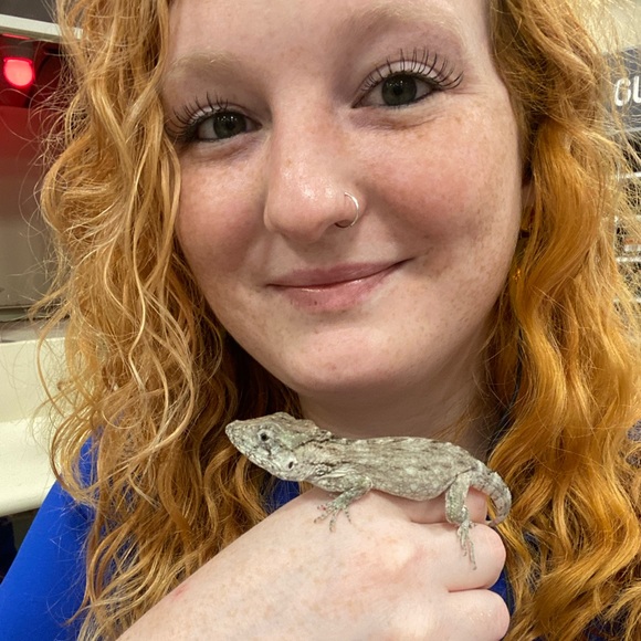 Meet your Posher, Jessica - Picture 6 of 15